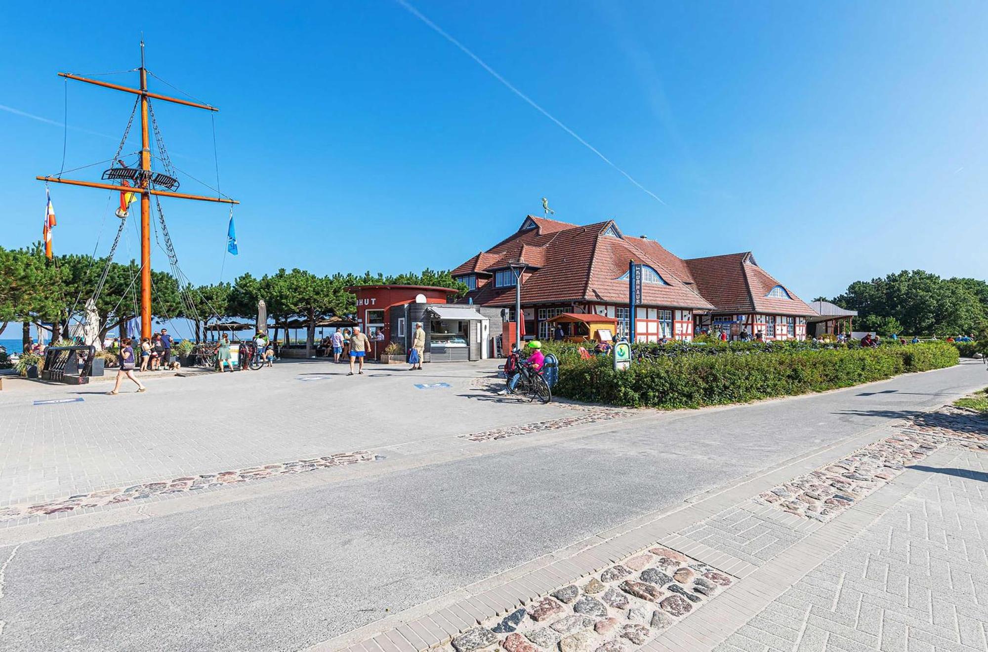 Strandhafer An Der Seebruecke Zingst Exteriér fotografie